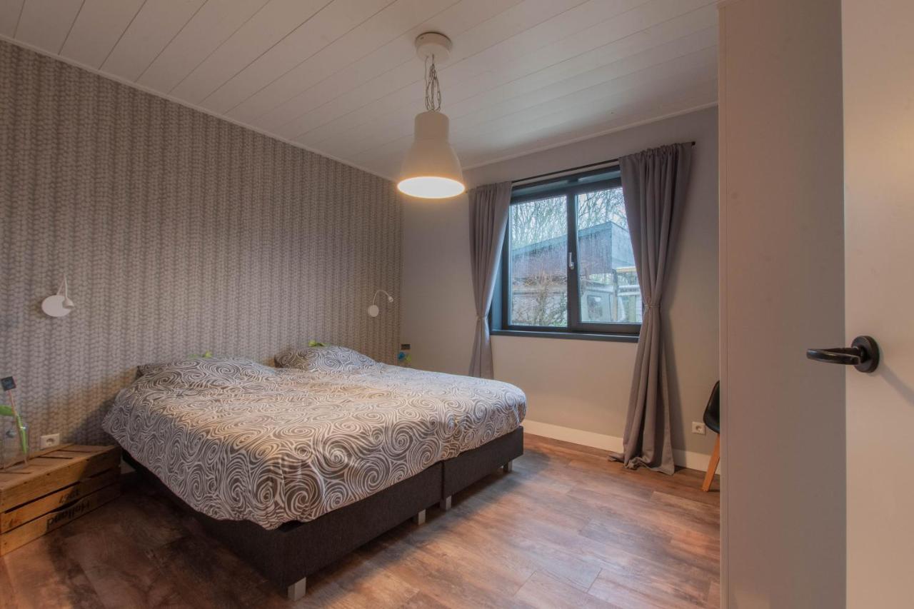 Stijlvol Ingerichte Bungalow In Baarland מראה חיצוני תמונה