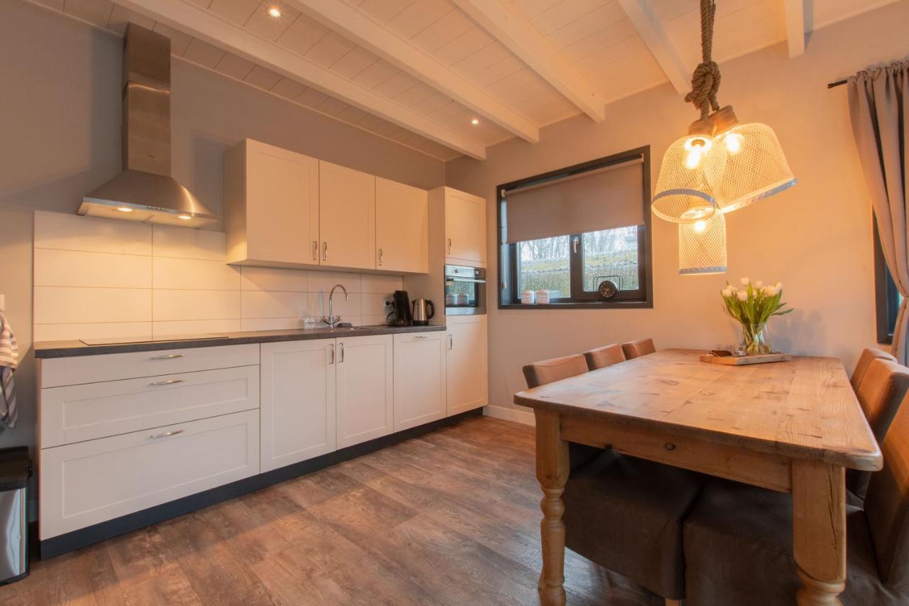 Stijlvol Ingerichte Bungalow In Baarland מראה חיצוני תמונה